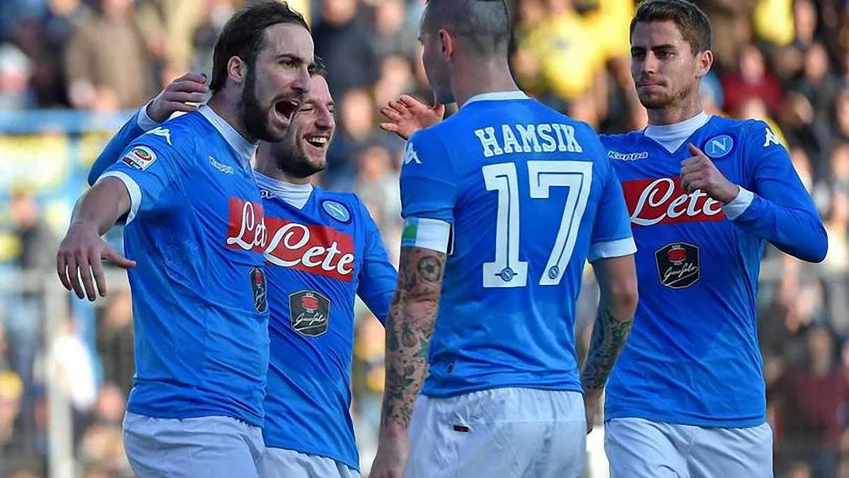 Ігуаїн і компанія святкують заслужене лідерство / фото Getty Images