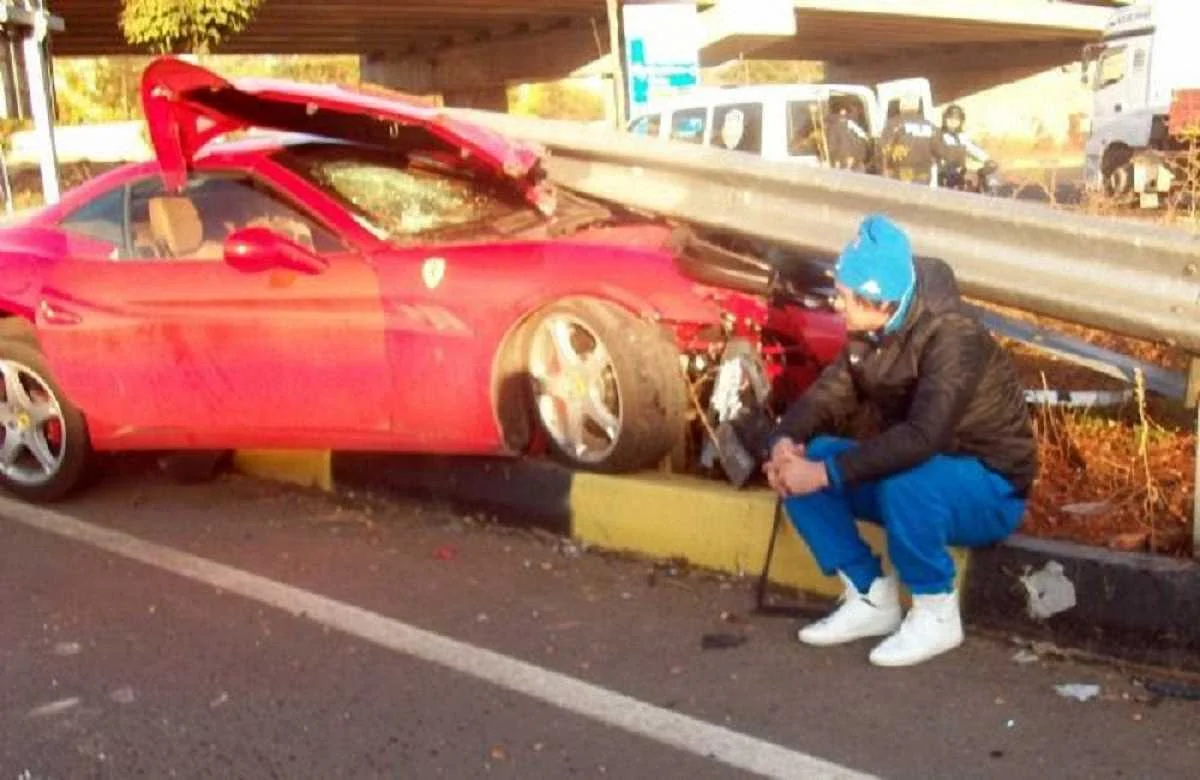 Артем Милевский и разбитая красавица