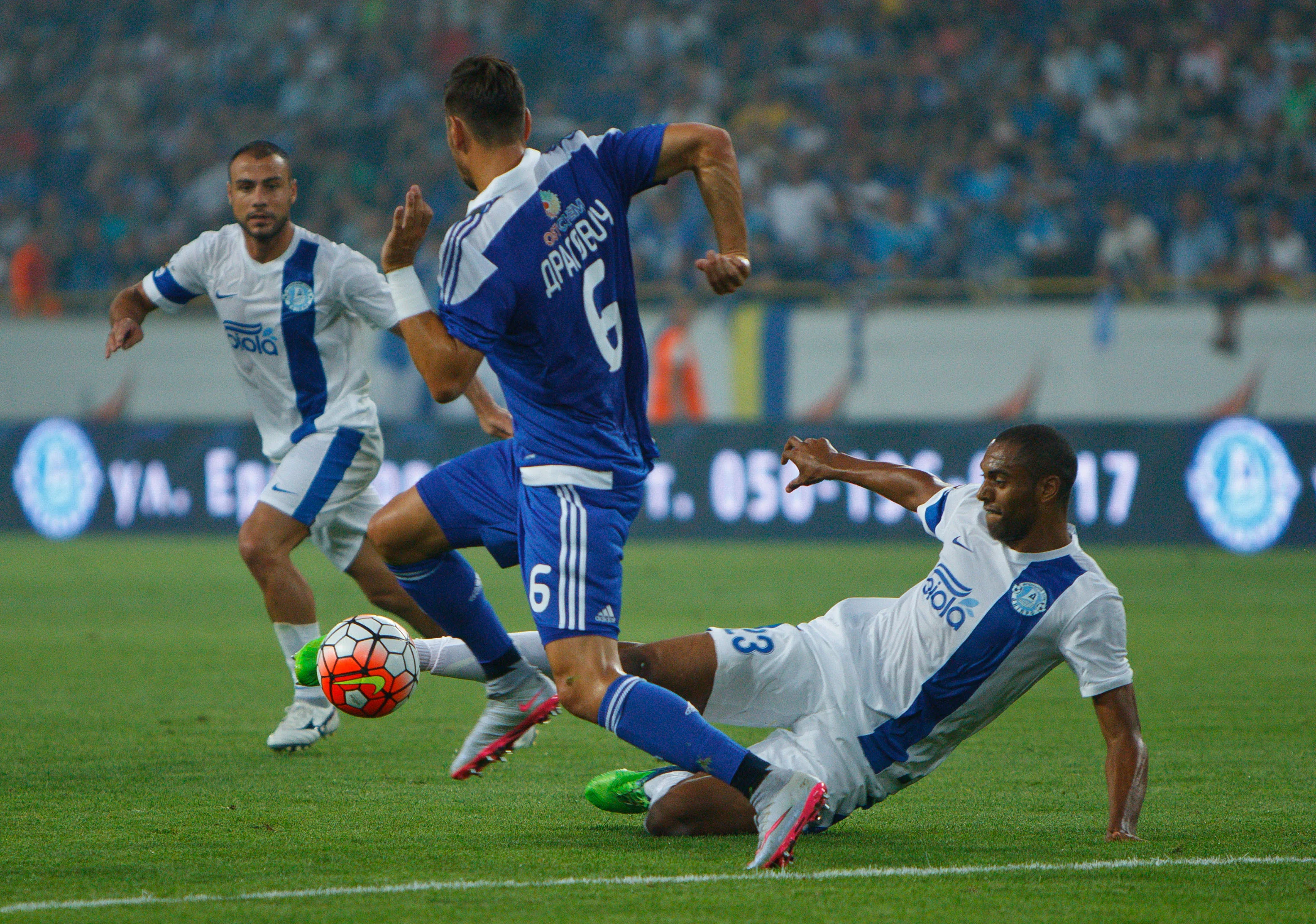 Дуглас / фото пресс-службы ФК "Днепр" (С. Козин)