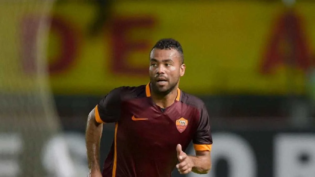 Ешлі Коул / фото ФК "Рома"