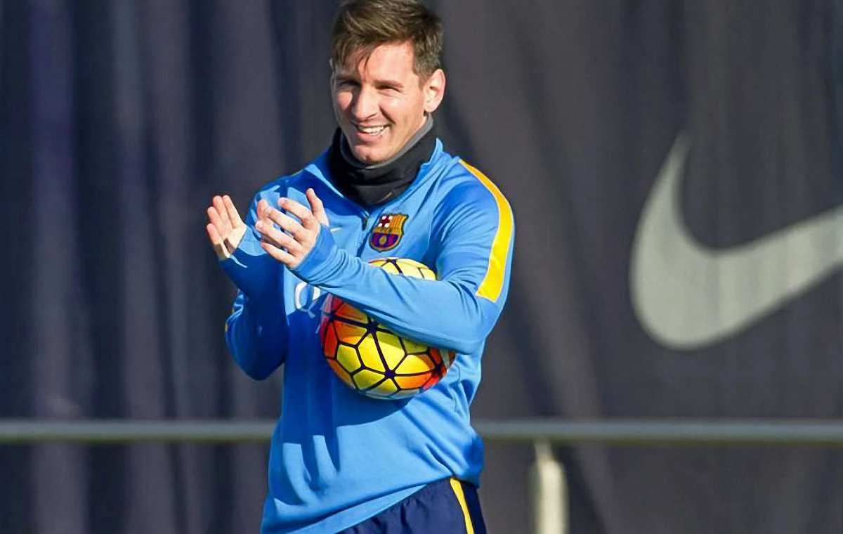 Месси на тренировке / Marca