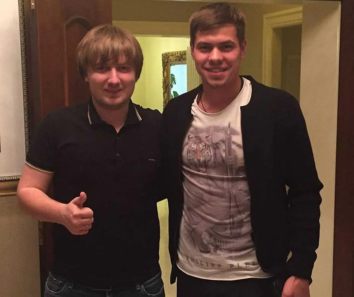 Вадим Шаблій із щасливим новачком "Зорі" Олексієм Шевченком