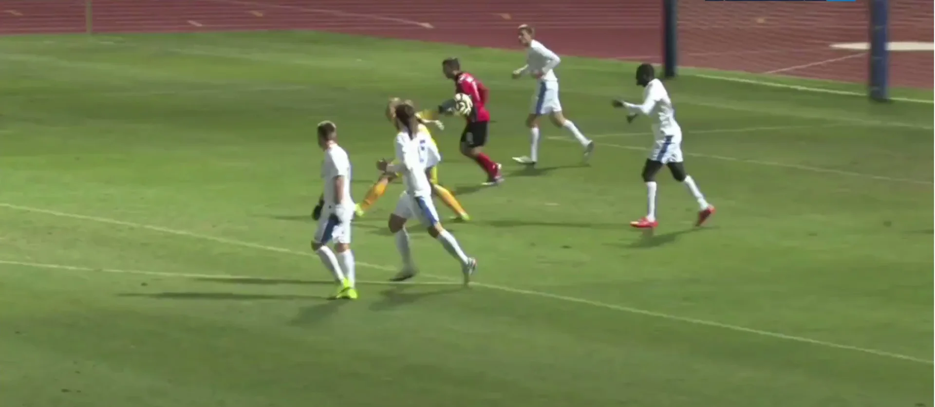 "Дніпро" проти "Габали" / Кадр з трансляції