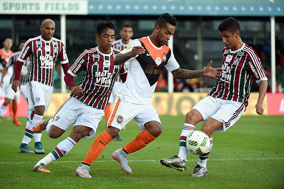 Тейшейра в игре с "Флуминенсе" / Официальный сайт ФК Шахтер