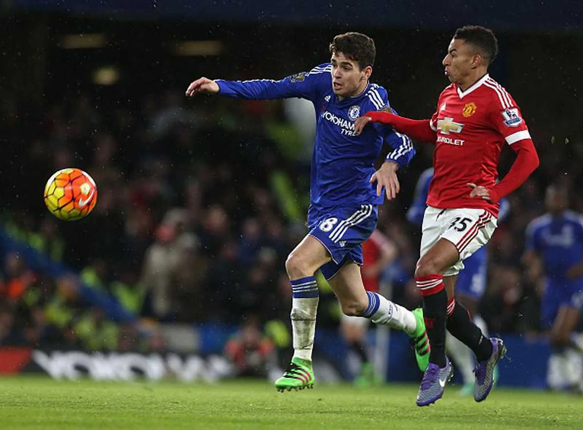 Лингард против Оскара / Getty Images