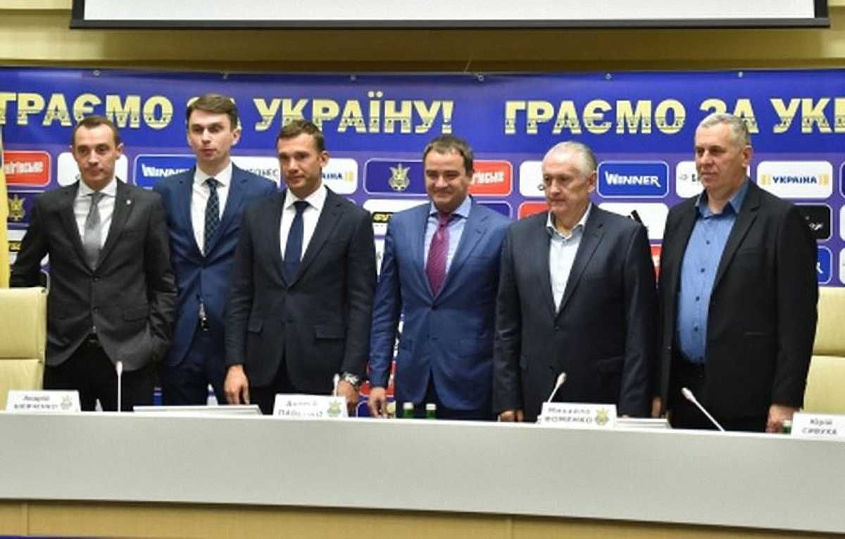 Шевченко представили в сборной Украины / фото ФФУ