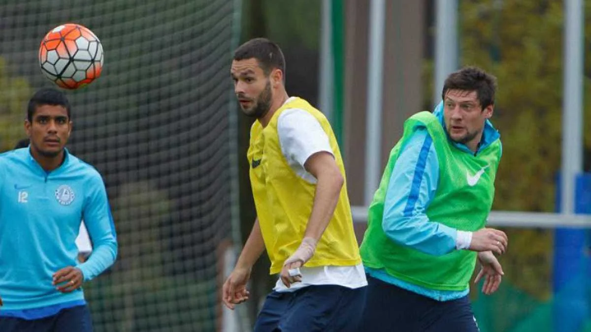 Шахов і Селезньов на тренуванні / Офіційний сайт ФК Дніпро Дніпропетровськ