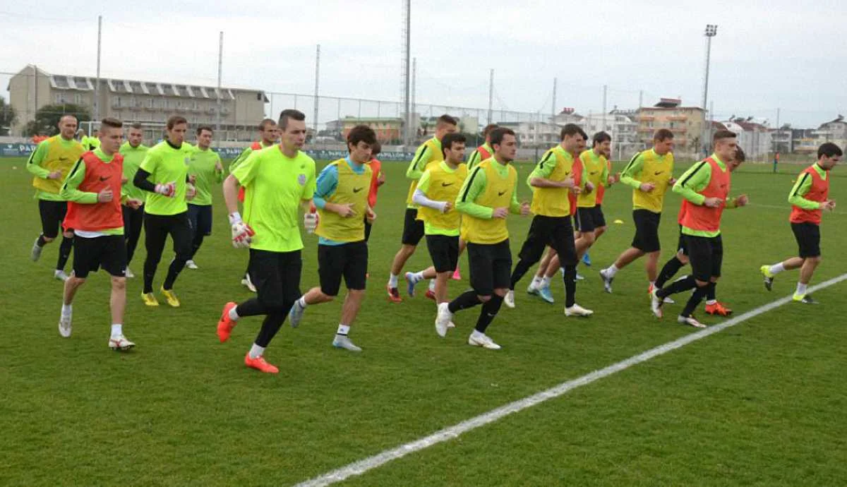 "Сталь" на тренуванні / фото ФК Сталь