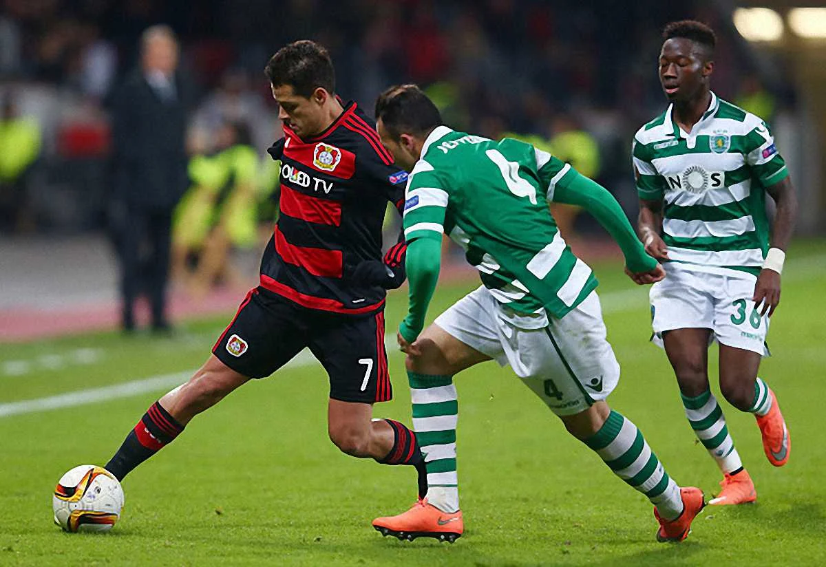 Чичарито отметился голевым пасом // Getty Images