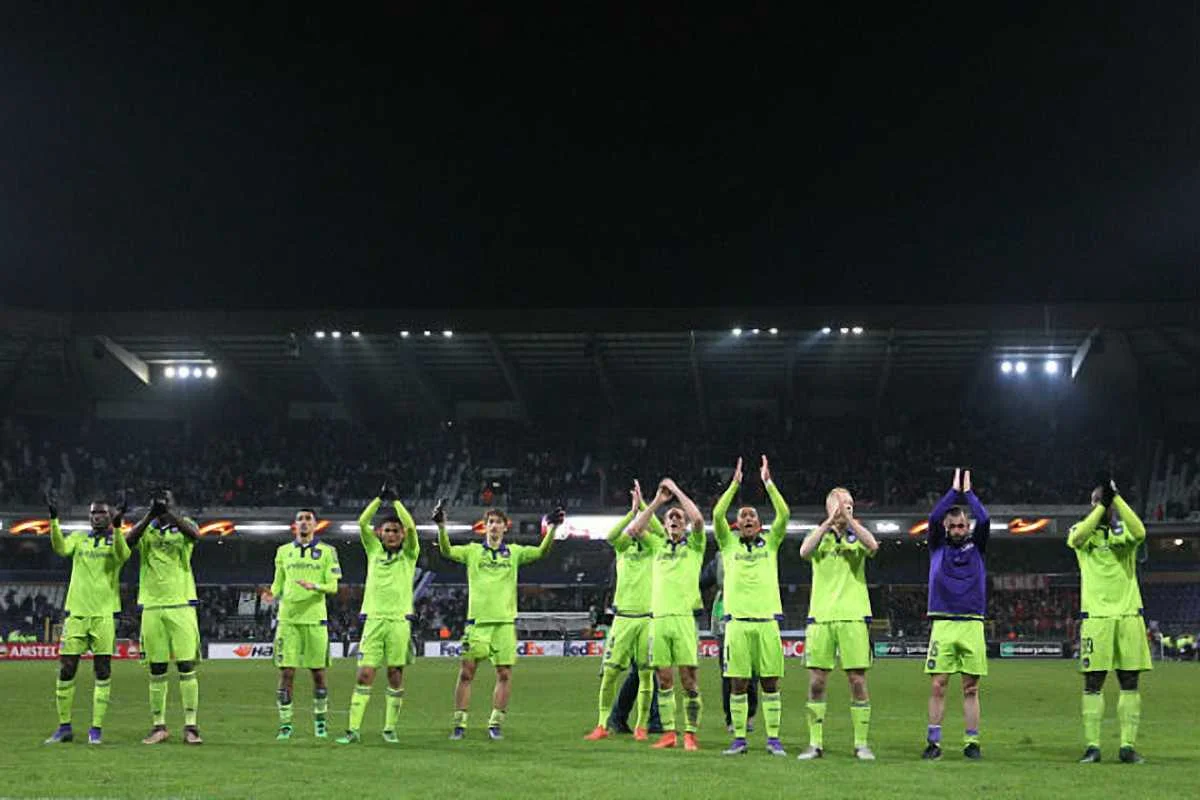 Футболісти "Андерлехта" святкують вихід у наступний раунд / Getty Images