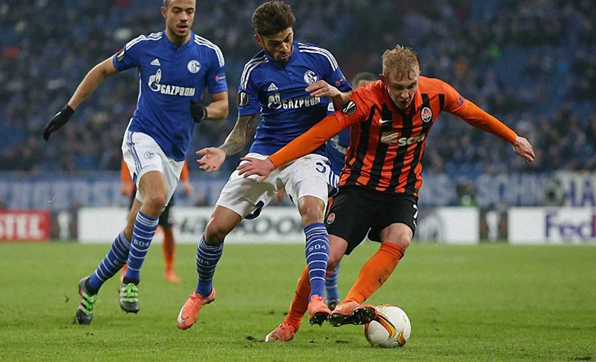Віктор Коваленко проти "Шальке" / Getty Images