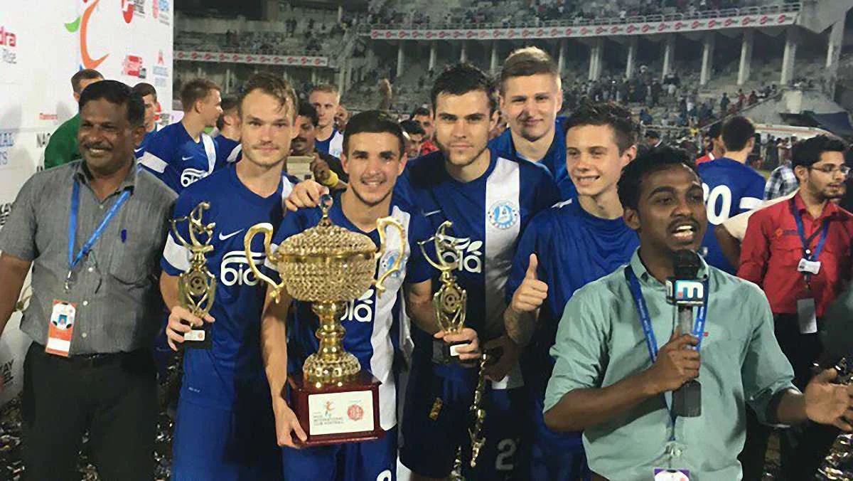 Дмитро Нагієв (з кубком) / Фото з соцмереж