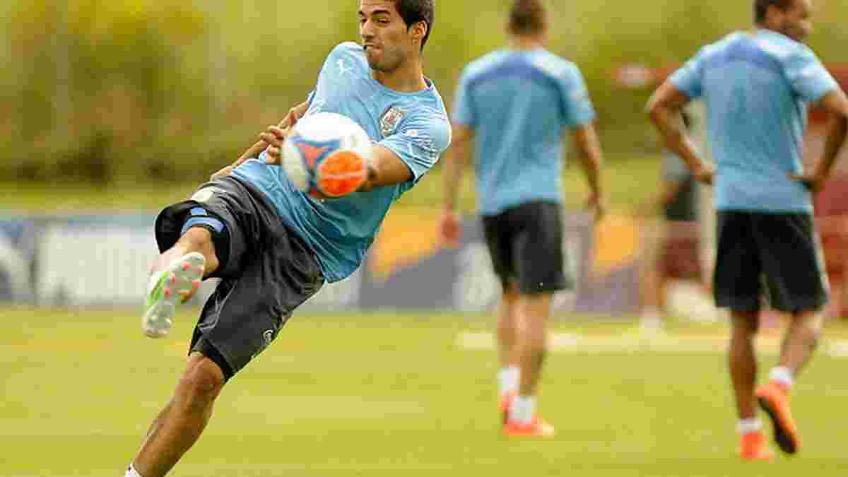 Суарес отбыл дисквалификацию за укус Кьеллини и вернется в сборную Уругвая
