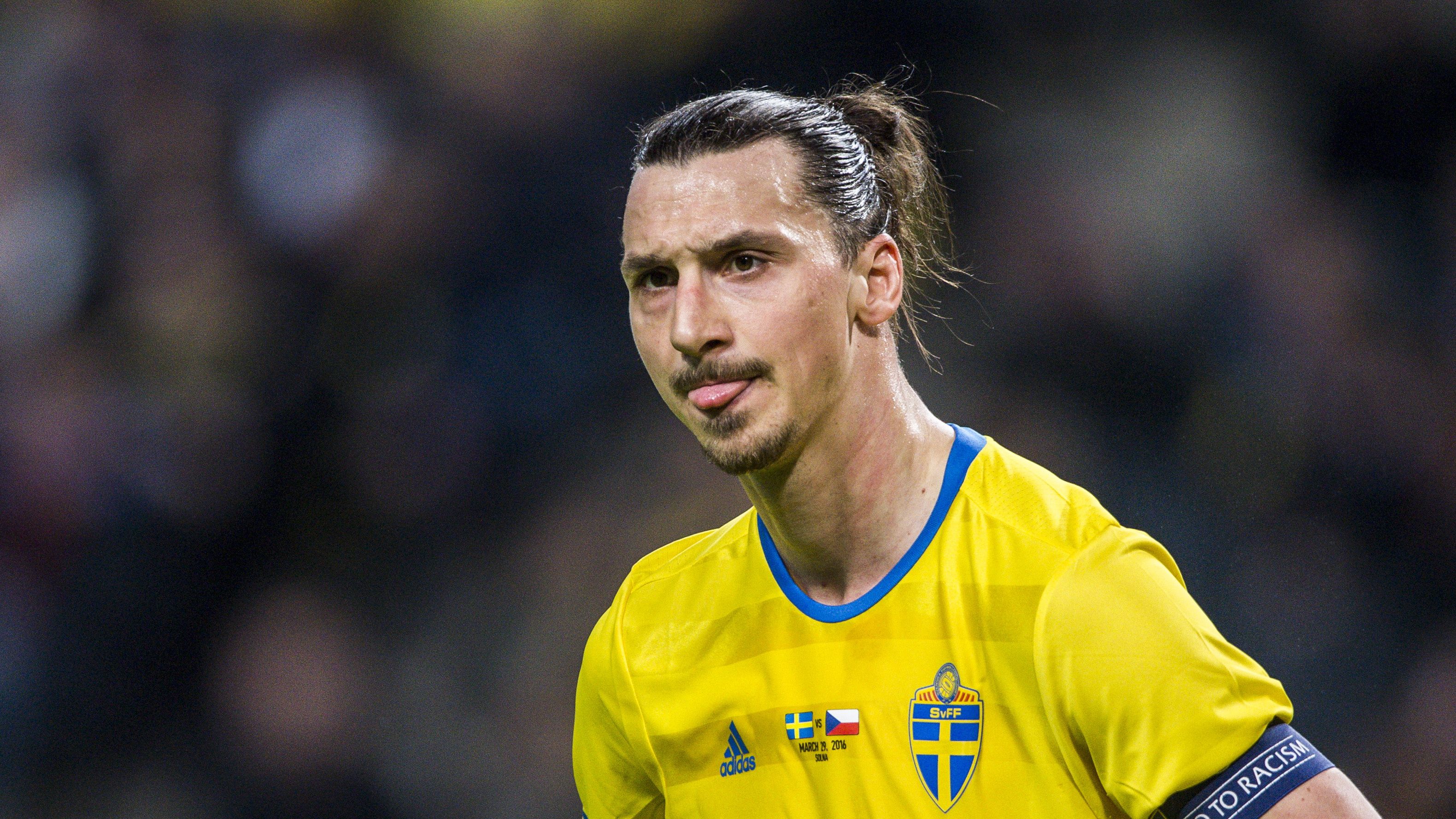 Златан "показал язык" китайским миллионам / Getty Images