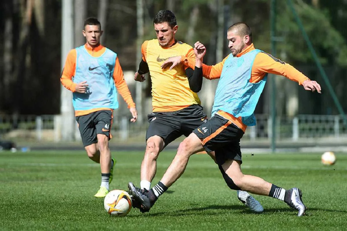 Ярослав Ракицький вже тренується в основній групі