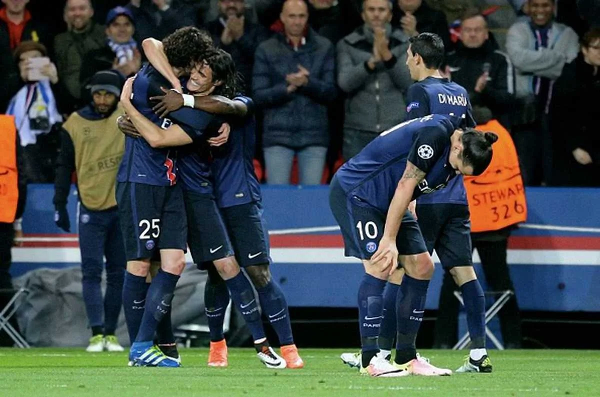 Златан наклонился отдохнуть - старость не радость / Getty Images