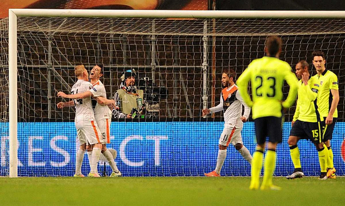 "Гірники" з хорошим настроєм готуються до матчу-відповіді / Фото Getty Images