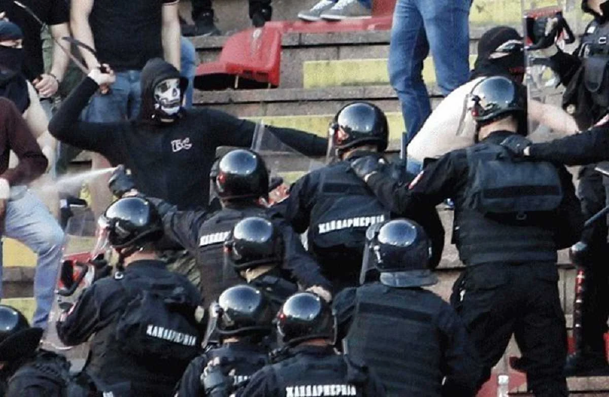 Класика: хуллз проти акабів / Twitter