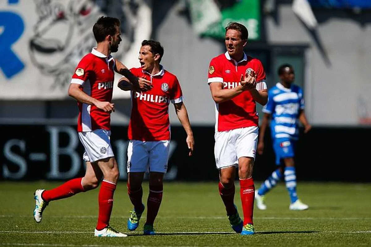 ПСВ здолав "Зволле" / Getty Images