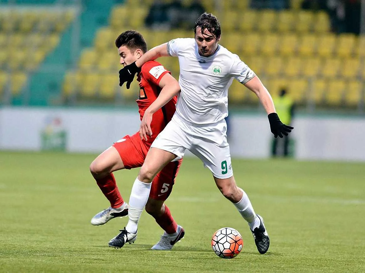 Фото к новости: "Конкордия" с Милевским расписала мировую с "Ботошани", экс-"днепрянин" получил удаление