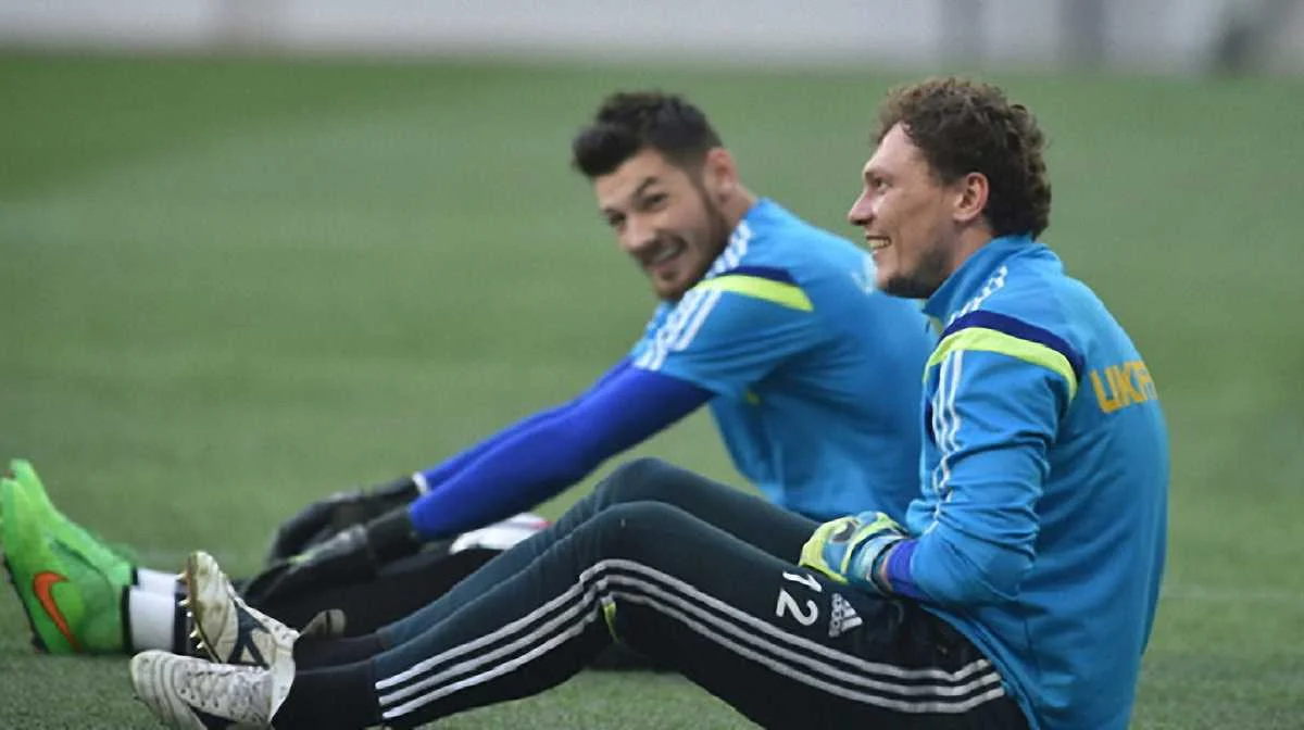 Денис Бойко и Андрей Пятов / фото ФФУ