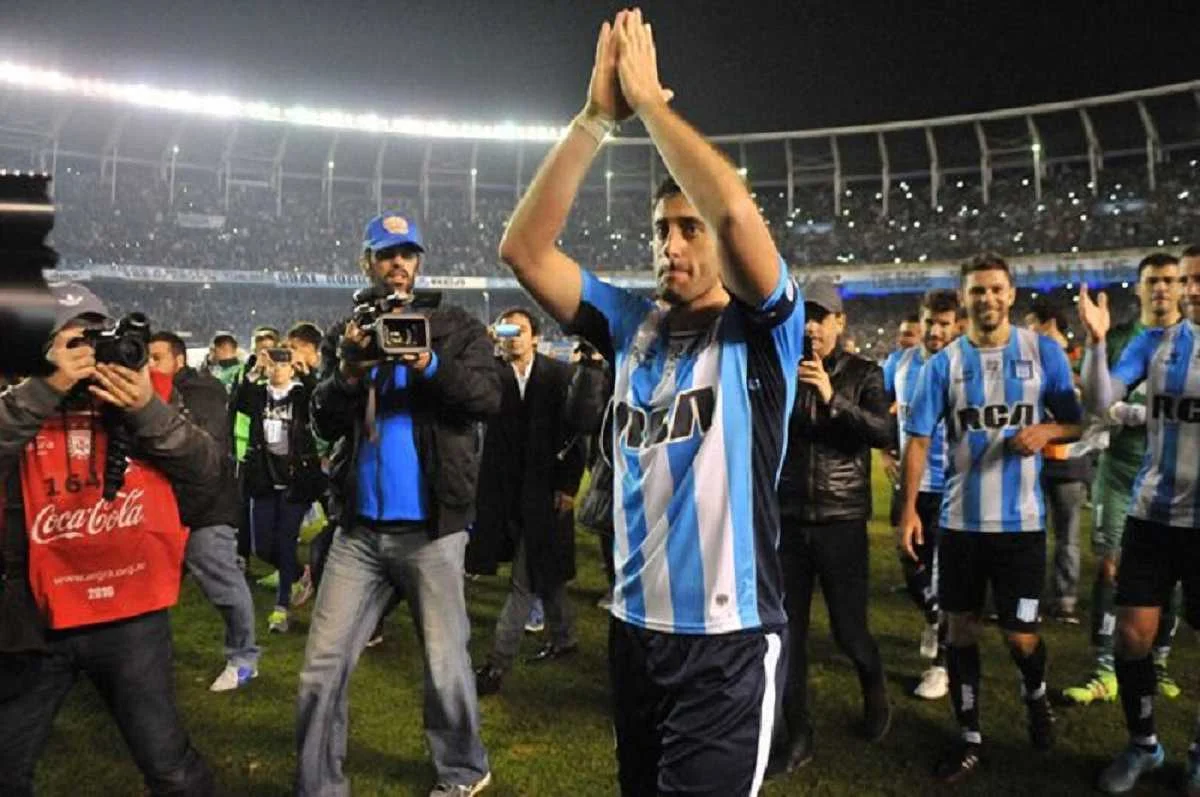 Міліто прощається з футболом / Twitter