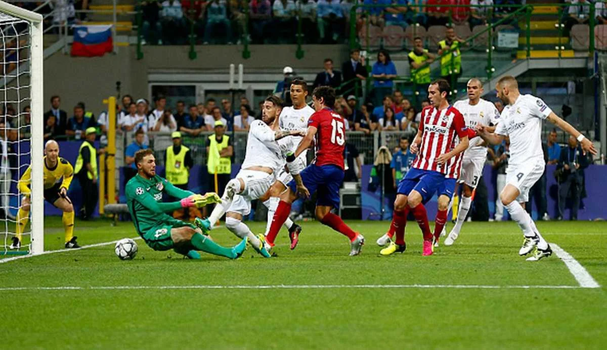 Рамос забивает гол / фото Getty Images