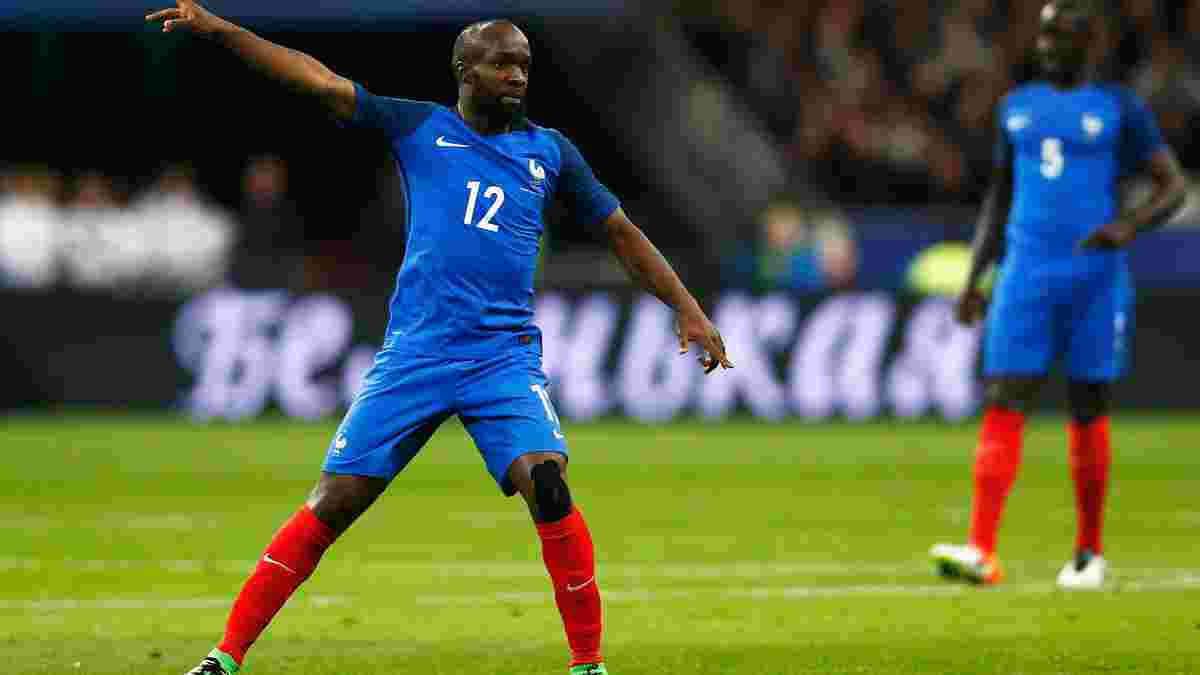 Збірна Франції підкорегувала заявку на Євро-2016 через травму хавбека