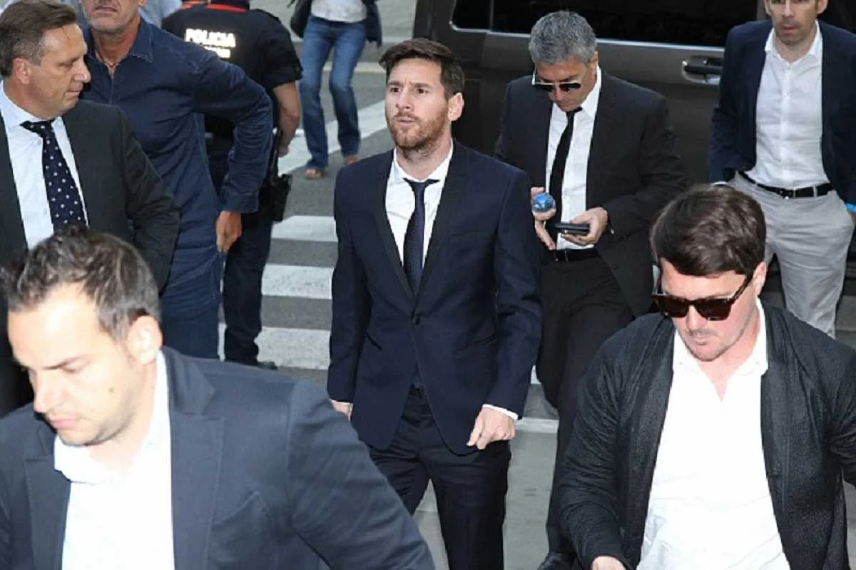 Мессі прямує в суд / getty images