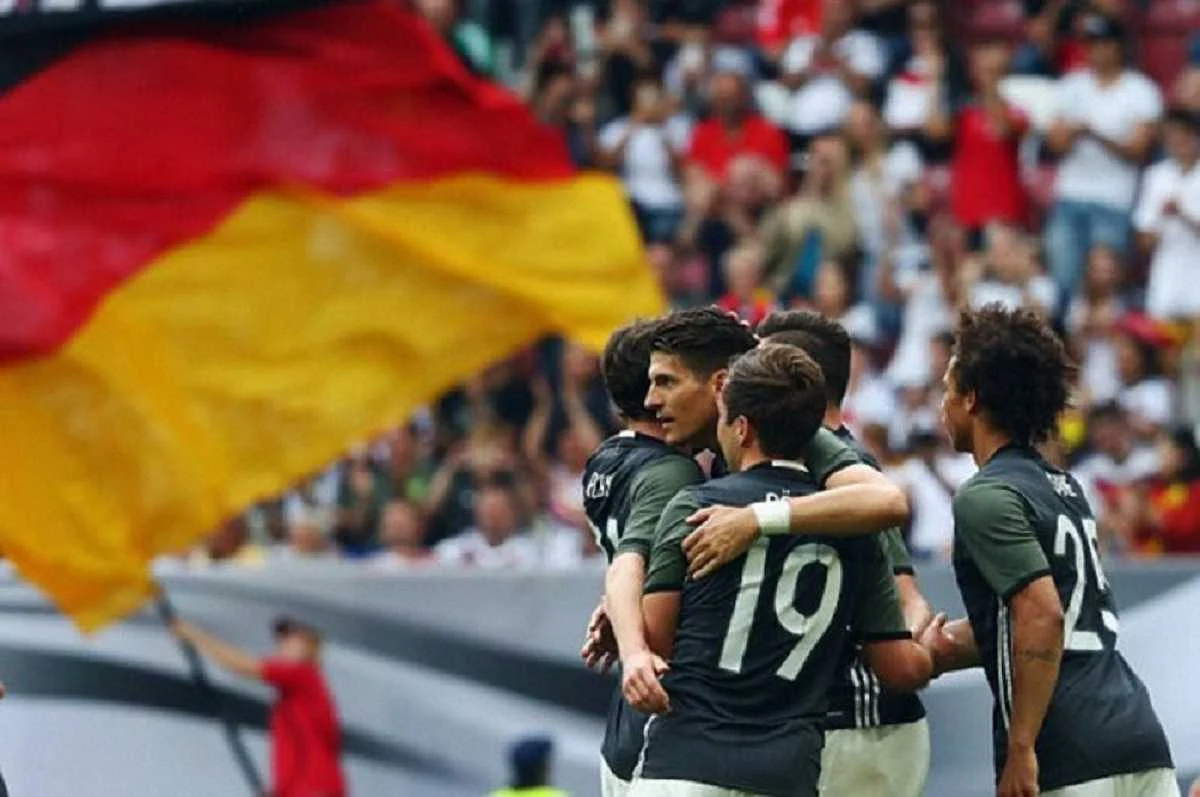 Маріо Гомес і Ко