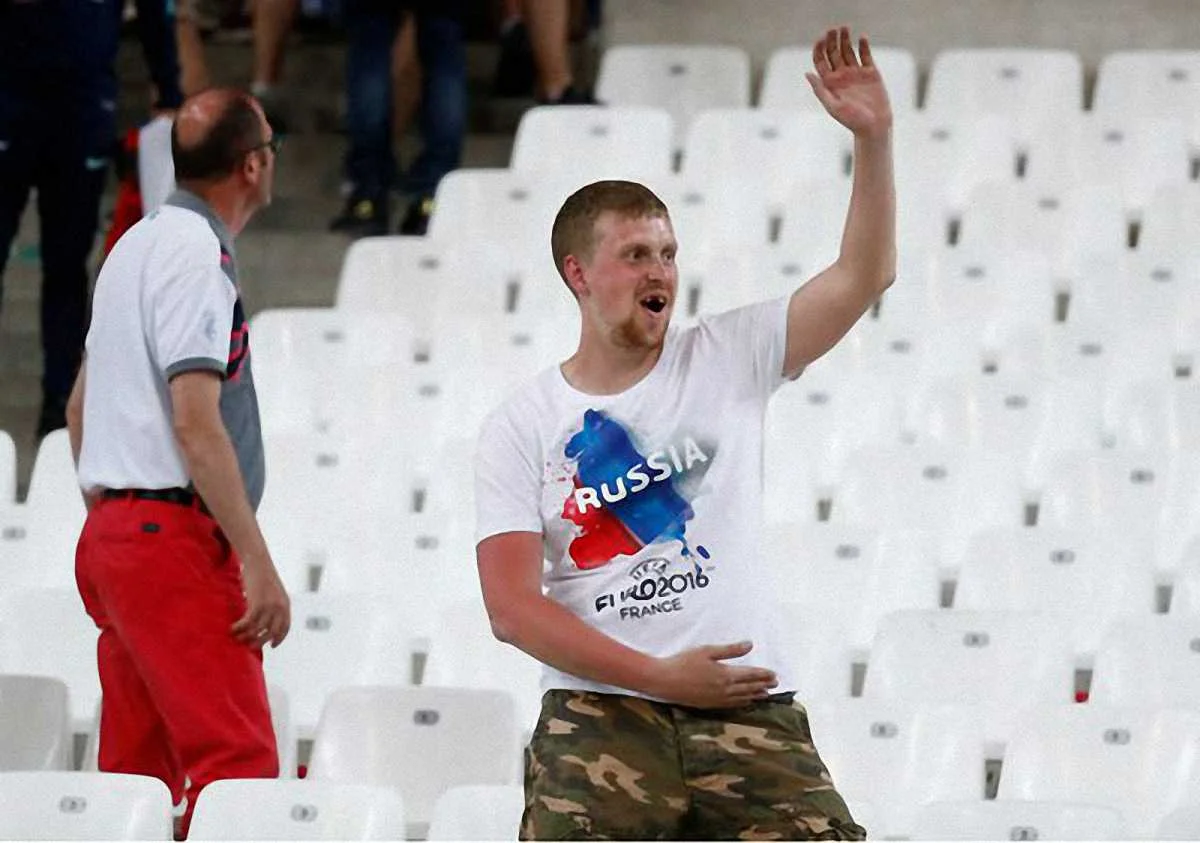 Типичный российский "болельщик"