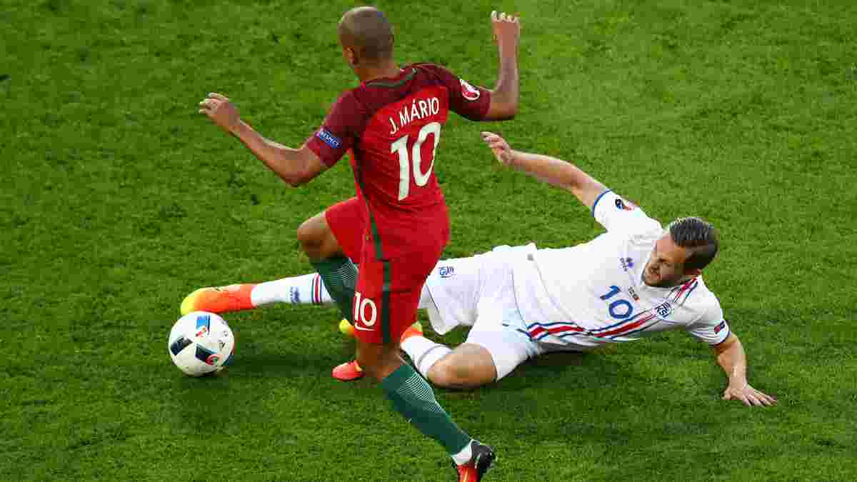 Лидер сборной Исландии признался, что чуть не потерял голос во время матча с Португалией