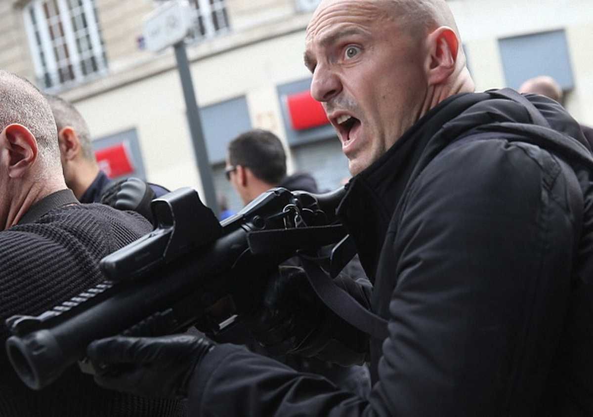 Поліція була налаштована серйозно / фото Getty Images