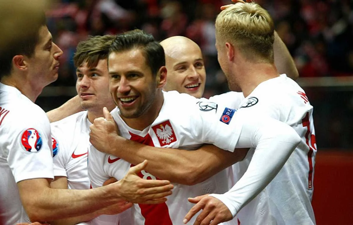 Крыховяк шутит над капитаном / фото Getty Images