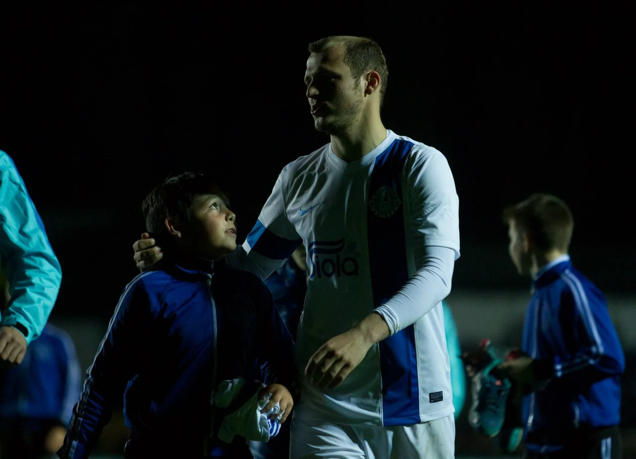 Фото до новини: Маркевич тренуватиме 6 гравців "Дніпра" і втрачає ще одного хавбека