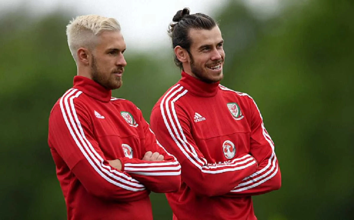 Аарон Рэмзи (слева) и Гарет Бейл / Getty Images