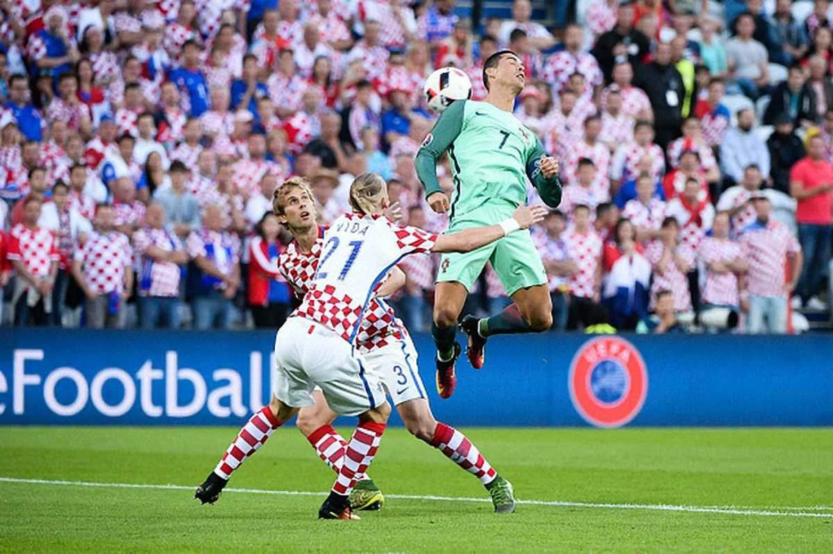 Роналду не пробив оборону Віди і Ко / фото Getty Images