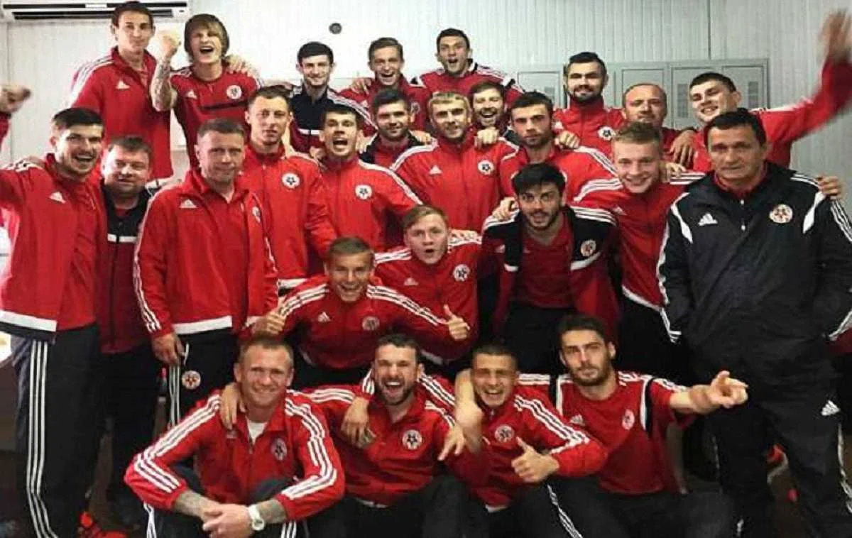 Лучани їдуть на збори / фото ФК "Волинь"