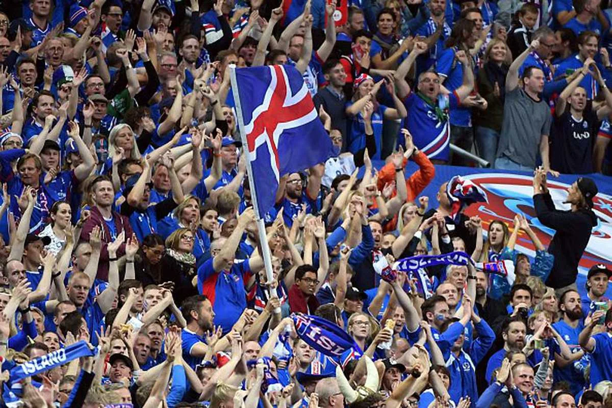 Ісландські фанати / Getty Images