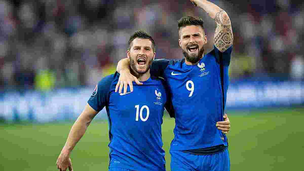 В Португалии сборную Франции сравнили с петухами