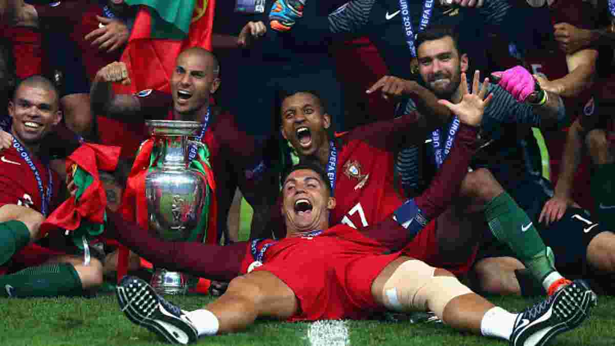 Ярмоленко, Мораес и Антунеш поздравили Португалию с победой на Евро-2016