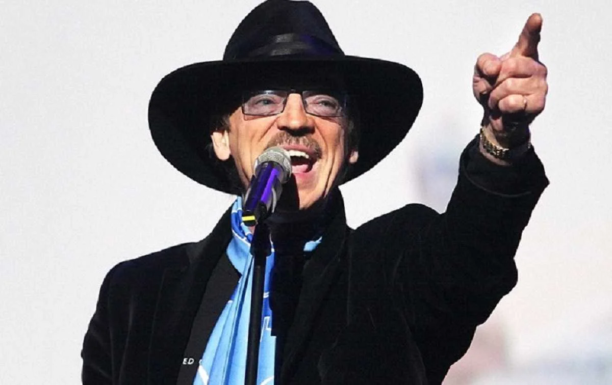 Михайло Боярський / Соцмережі