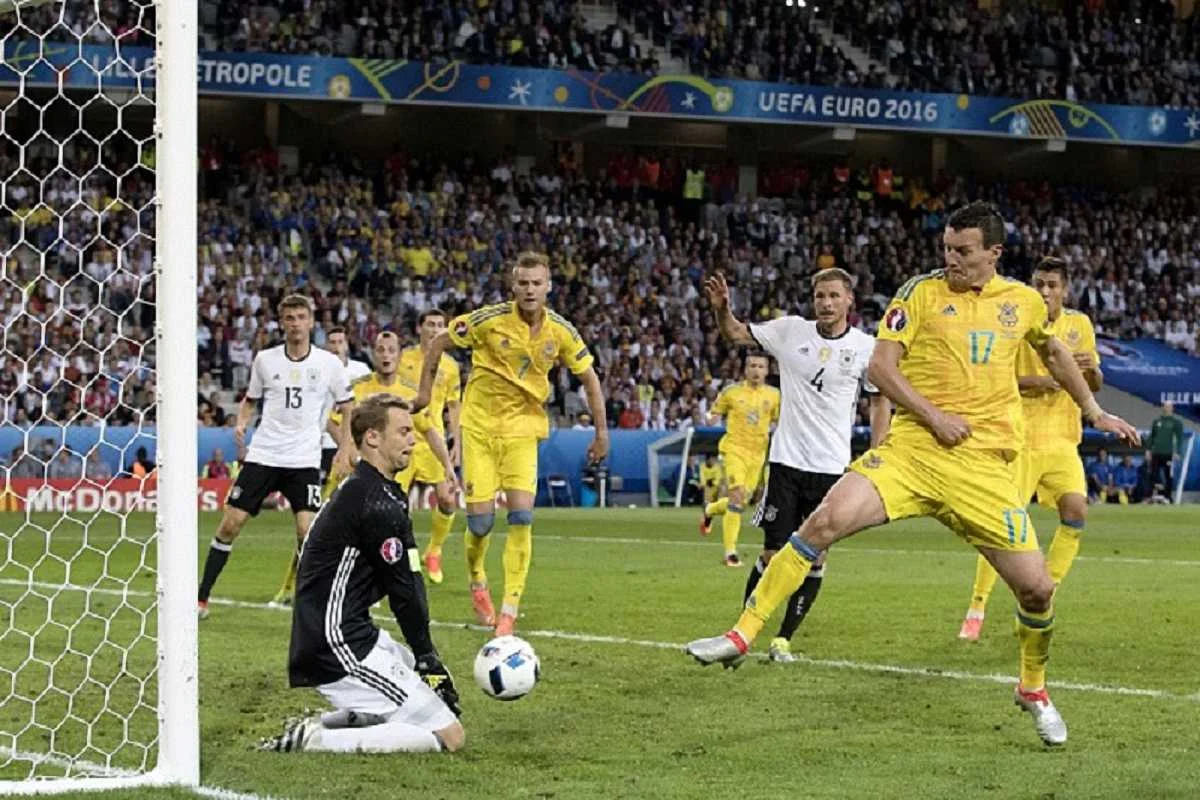 Федецкий в матче против Германии / Getty Images