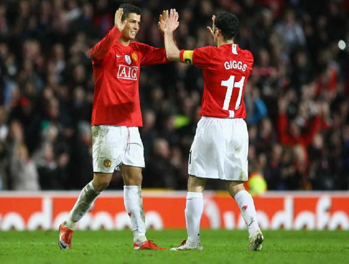 Роналду и Гиггз во времена выступлений в МЮ / Getty Images