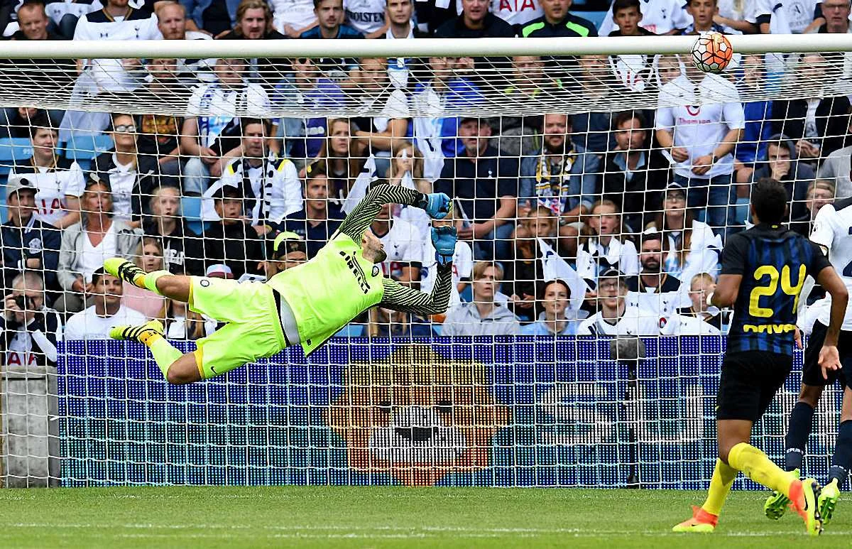 Ламела пробил Хандановича / фото Getty Images