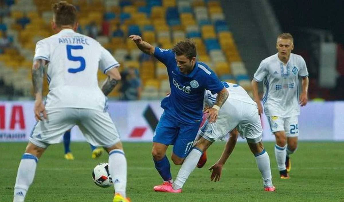 Баланюк проти "Динамо" / фото ФК Дніпро