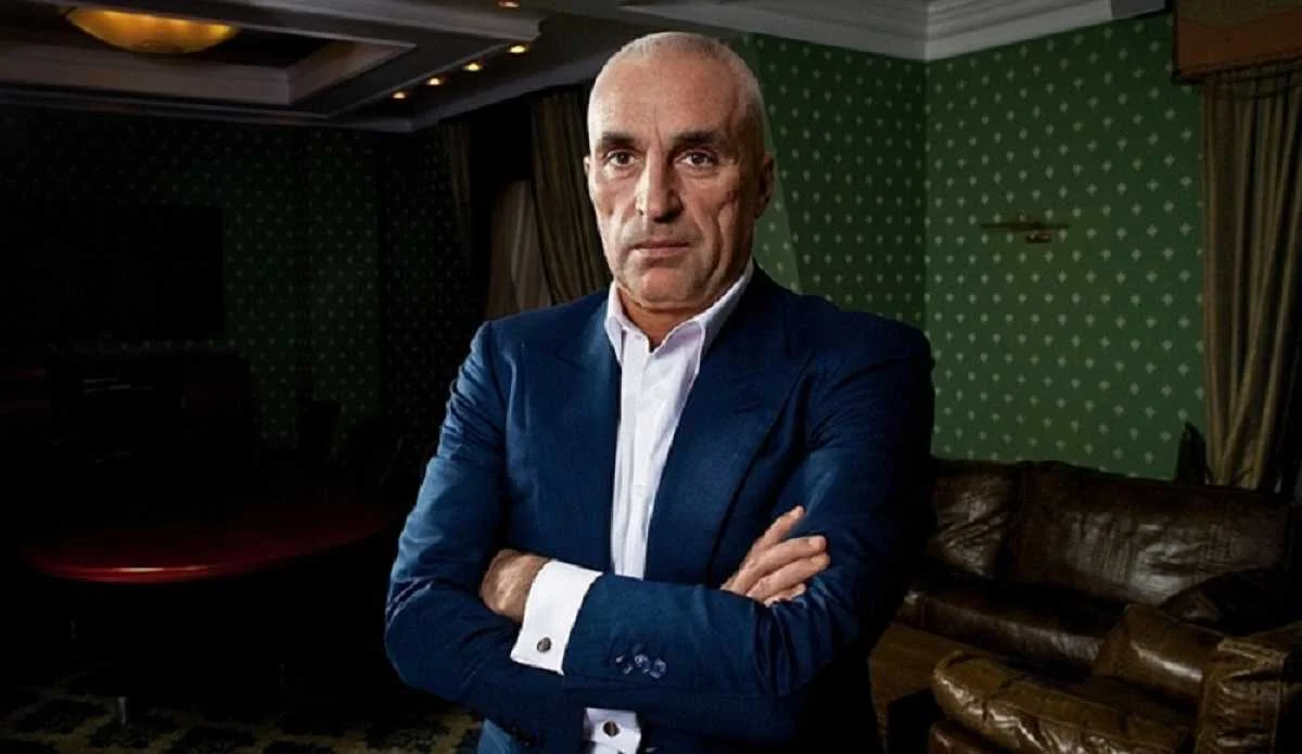 Олександр Ярославський / Соцмережі