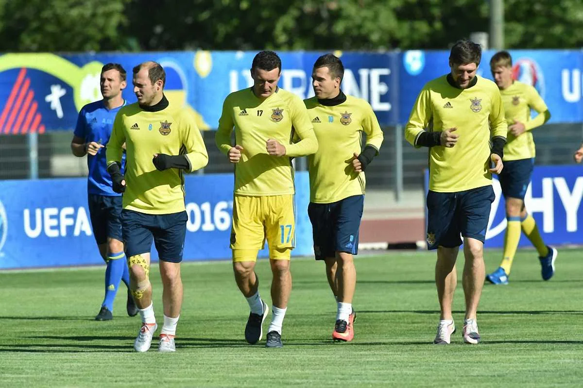 "Синьо-жовті" / фото ФФУ