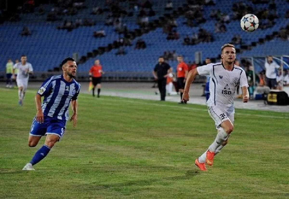 "Сталь" – "Динамо" / ФК "Сталь"