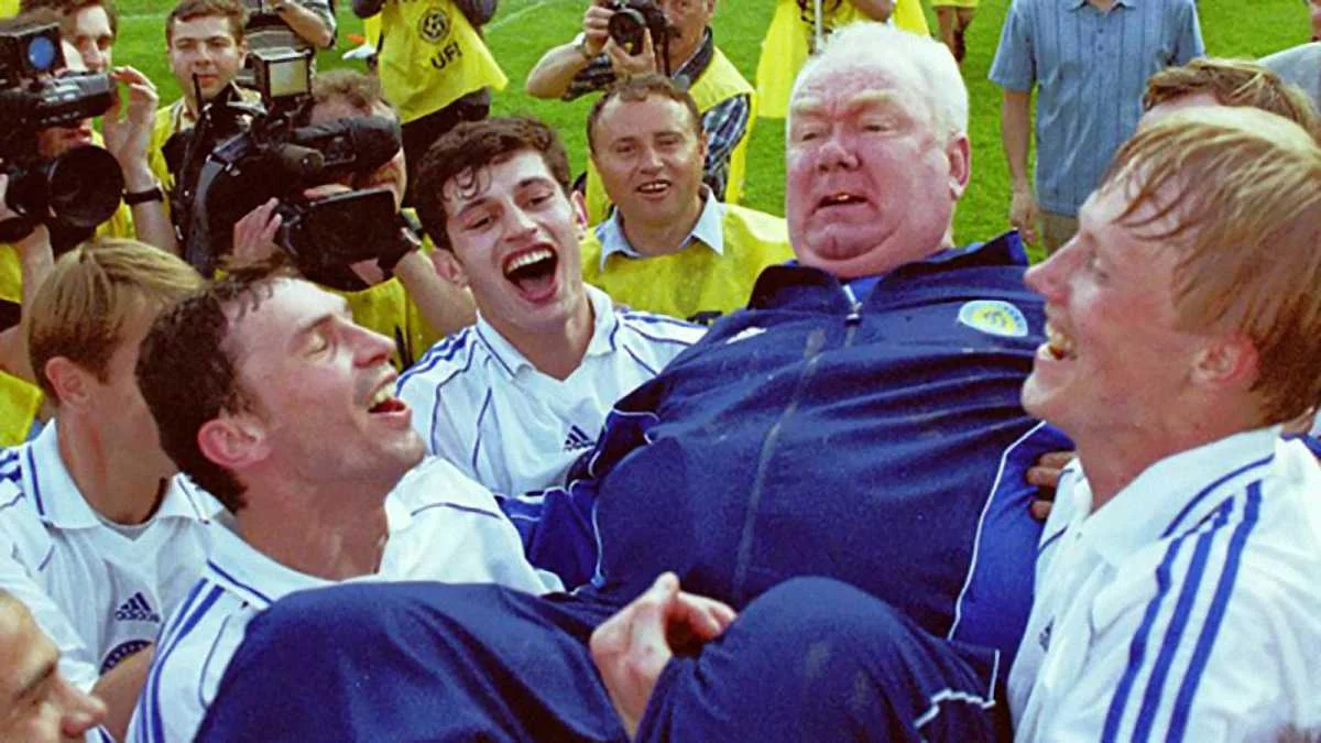 Валерій Васильович Лобановський посідає особливе місце в футбольній історії України